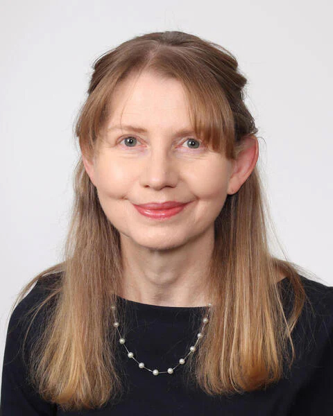 Michelle A Elliott MD